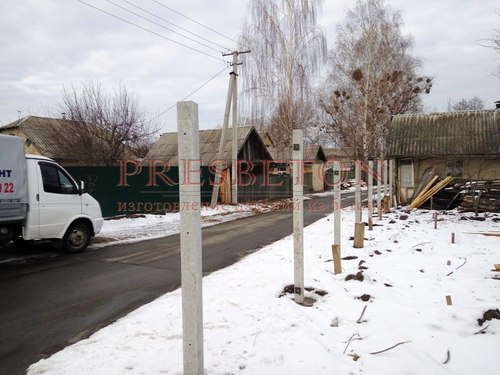 Столб для сетки рабицы